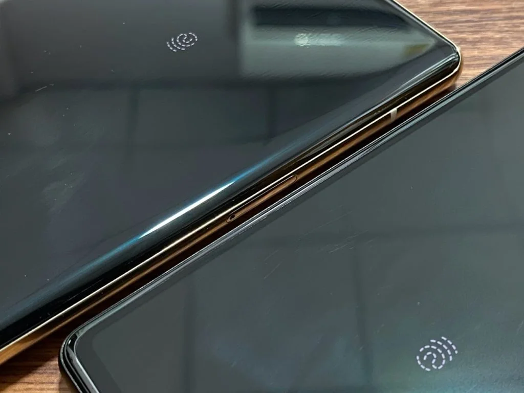 เปรียบเทียบความแตกต่างระหว่าง Pixel 6 กับ Pixel 6 Pro หลังจากที่ได้ใช้งานแบบจริงจัง 8 Pixel 6 & Pixel 6 Pro Display